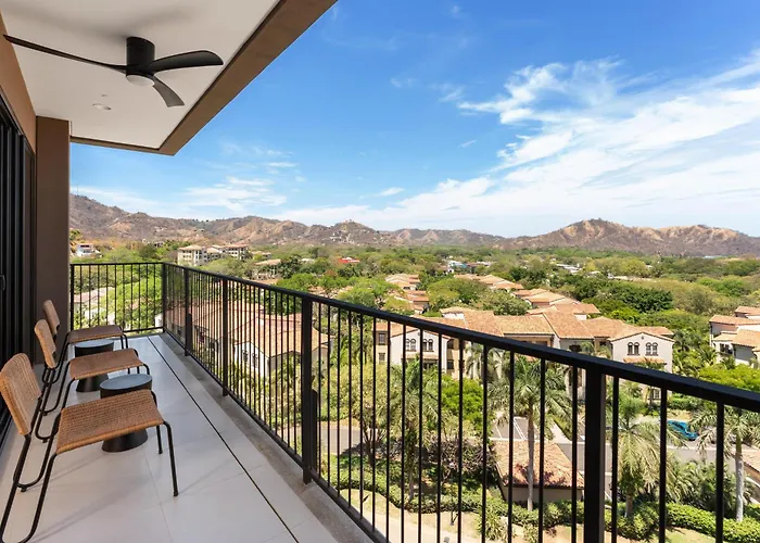 2br Ocean View + Club In Playas Del Coco | Naumi N422 *